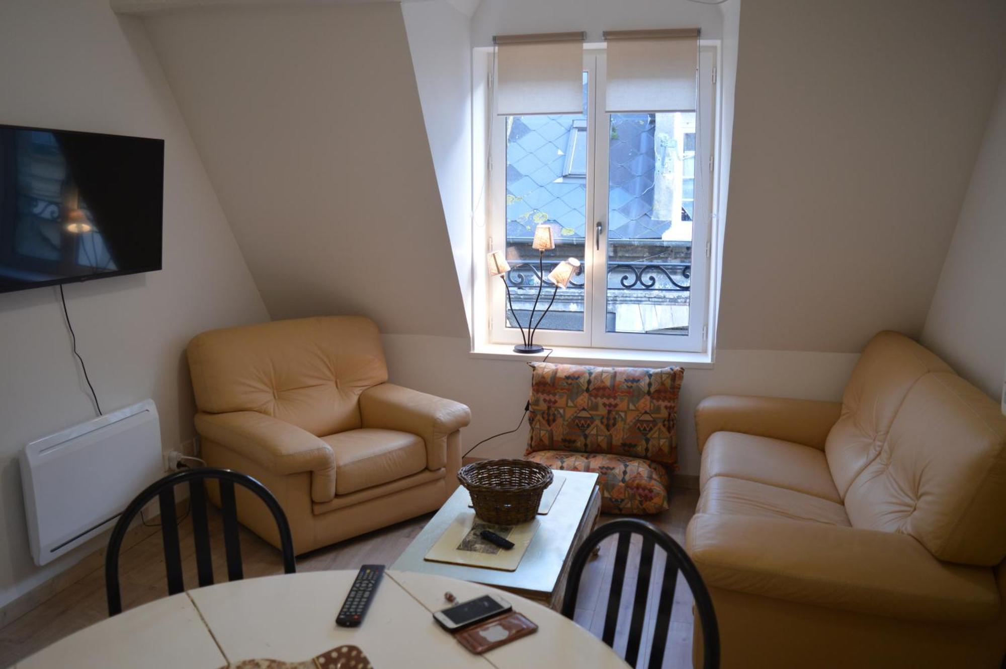 Beauregard Apartment