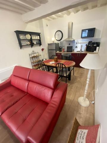 Beauregard Apartment *